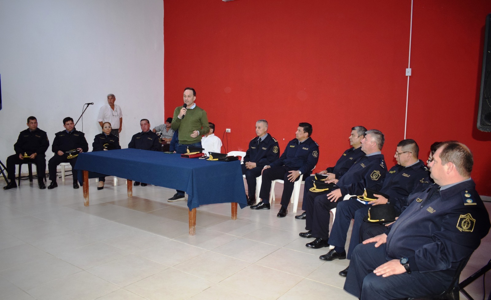 Municipio, Consejos Vecinales conjuntamente con la Policía de la Provincia articulan tarea preventiva de delitos.