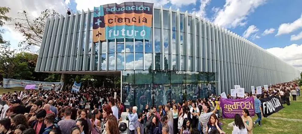 La marcha por las universidades suma adhesiones pero el Gobierno no cede a los reclamos de más presupuesto