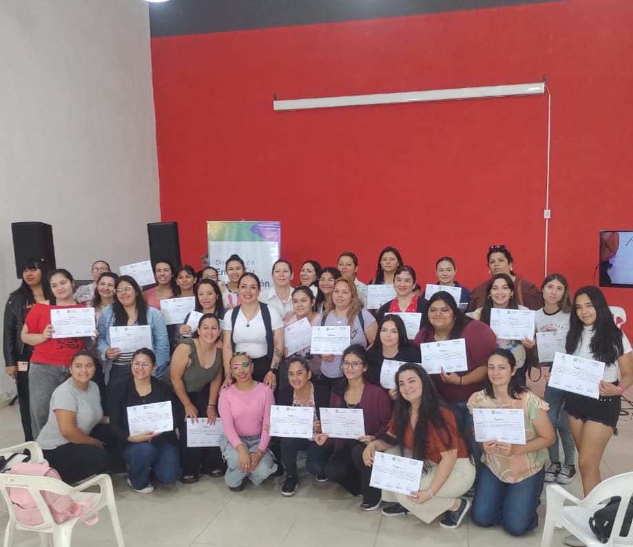 MASTER CLASS DE MAQUILLAJE ARTÍSTICO PARA CARNAVALES