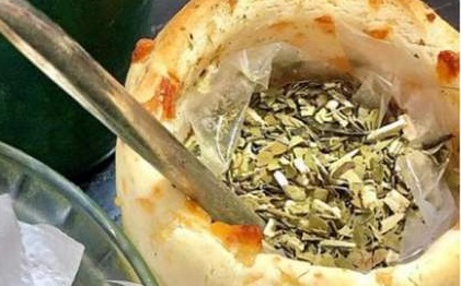 Innovador y polémico: mate con masa de chipá ¿lo probarías?