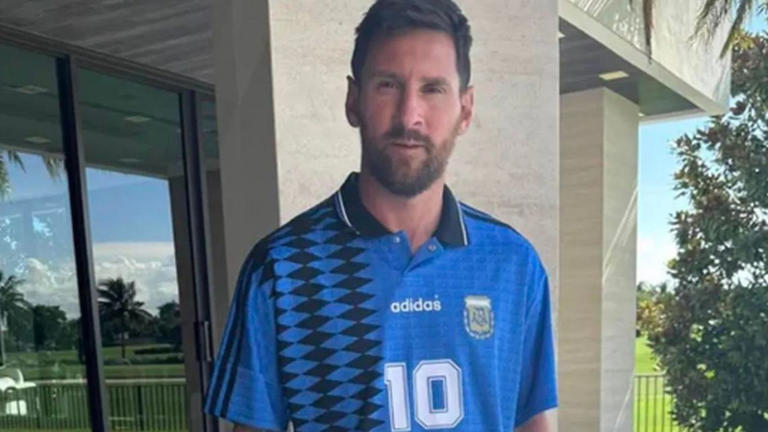 El sorpresivo homenaje de Messi a Maradona con una camiseta icónica