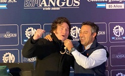 "BANCO A FULL AL CAMPO": EL MOMENTO EN EL QUE JAVIER MILEI ENTRÓ AL REMATE DE COLOMBO Y MAGLIANO 