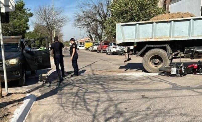  TRÁGICA MUERTE DE UNA MOTOCICLISTA EN LA CIUDAD DE CORRIENTES