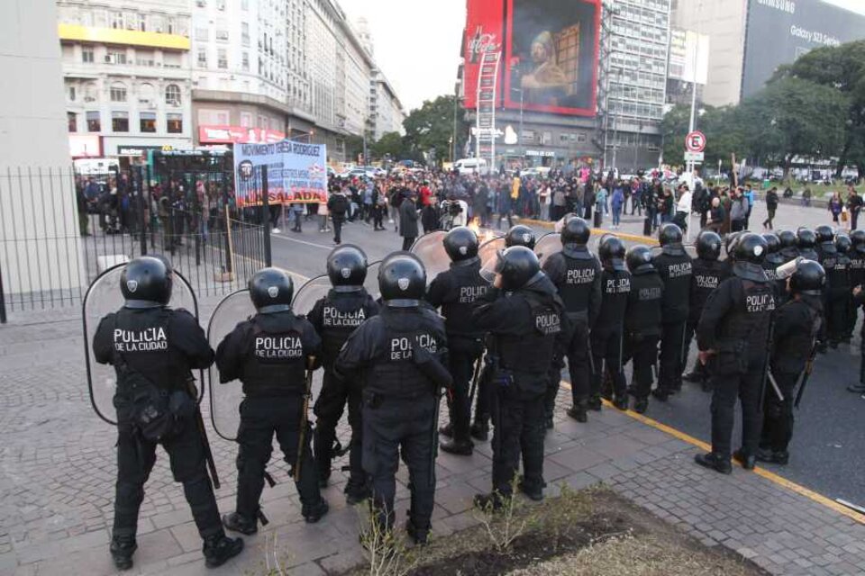 Marcha al Obelisco tras la muerte de Facundo Molares a manos de la policía porteña