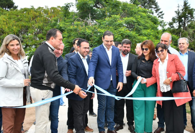 EN SALADAS, EL GOBERNADOR HABILITÓ OBRAS PARA APUNTALAR EL TURISMO