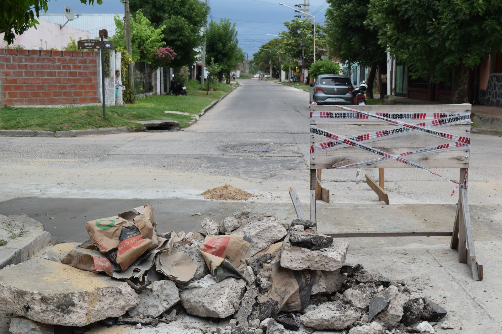 LA OBRA PÚBLICA NO SE DETIENE: MUNICIPIO DE GOYA INTENSIFICA TAREAS DE BACHEO