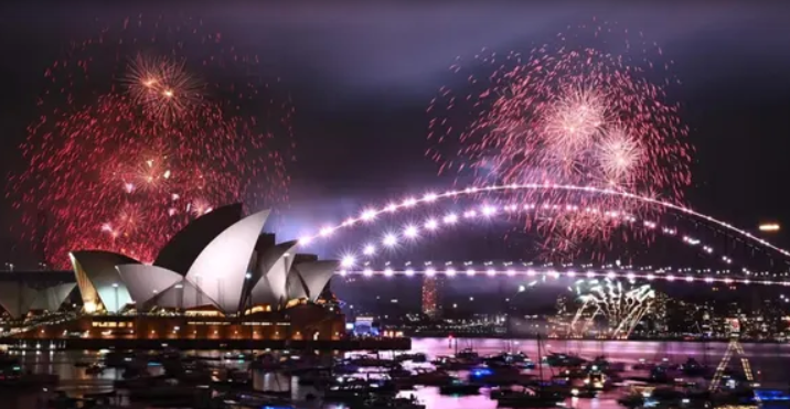 Australia recibió el 2025 de la mano de Robbie Williams