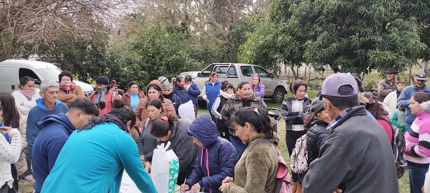 Provincia - Municipio: ATENDIERON A 60 FAMILIAS EN PARAJE BUENA VISTA