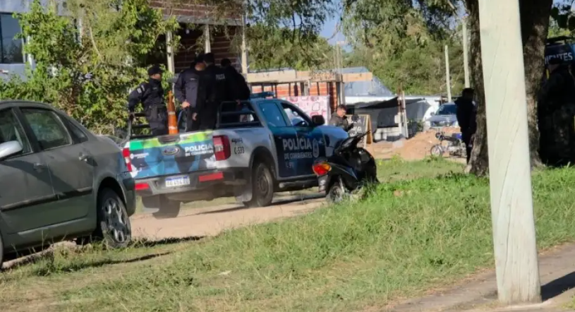 Corrientes: buscan a un hombre que baleó a otro y huyó con su hijo de 6 años en Esquina