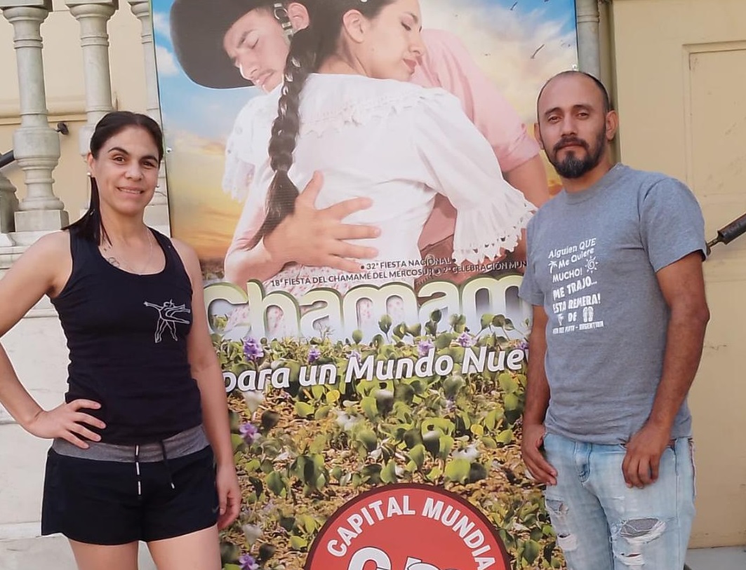PAREJA DE BAILARINES GOYANOS PARTICIPAN CON EL BALLET EN LA APERTURA  