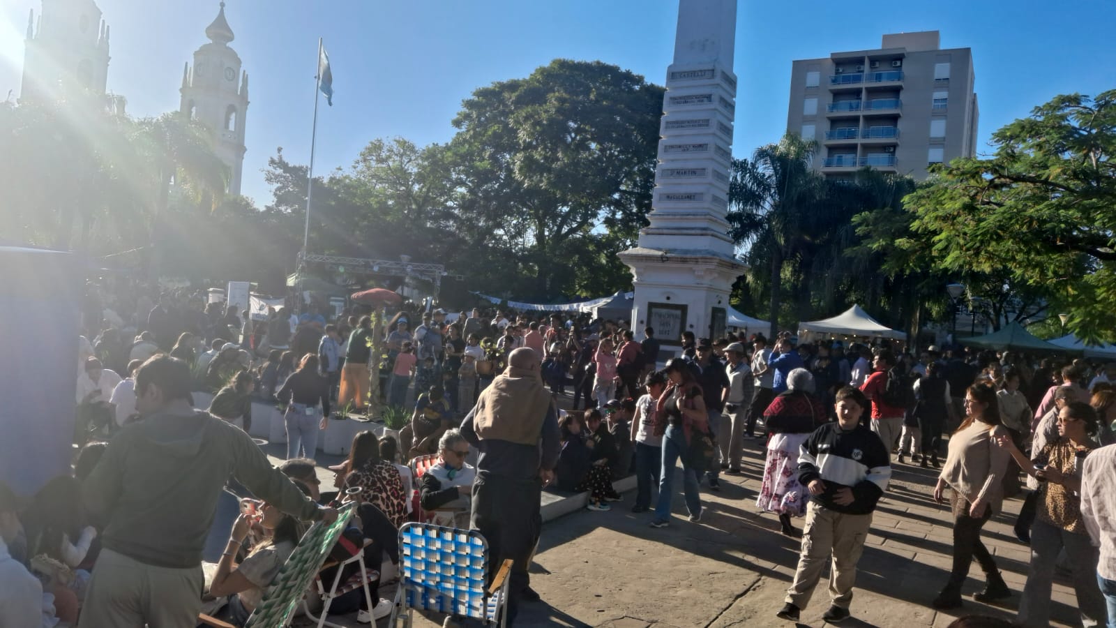 EXPO FERIA DE PLAZA MITRE, SURUBÍ ÑEMUHA, VOLVIÓ A SER FENÓMENO EN CONVOCATORIA Y VENTAS
