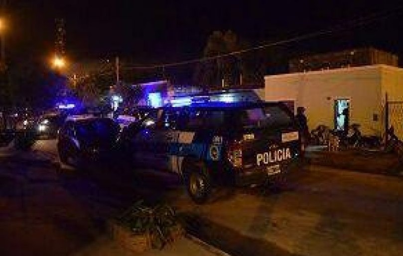 Operativo antidrogas: POLICIA DE GOYA DETENIDO POR VENTA DE DROGAS AL MENUDEO