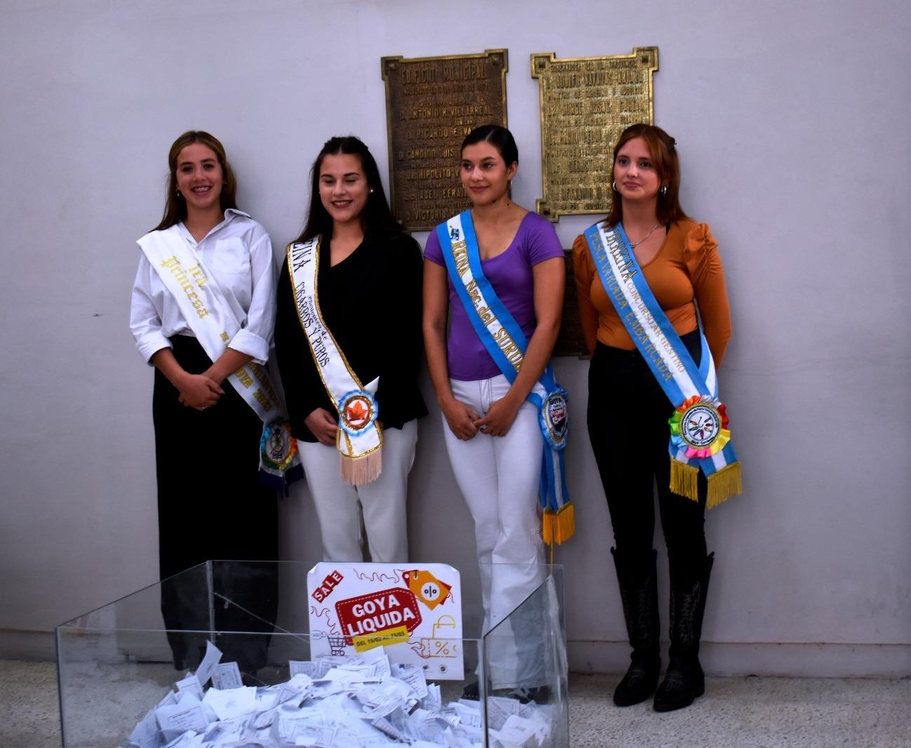 Goya Líquida: LAS SOBERANAS Y PRINCESAS DIERON EL COLOR AL SORTEO DEL HOT SALE GOYANO