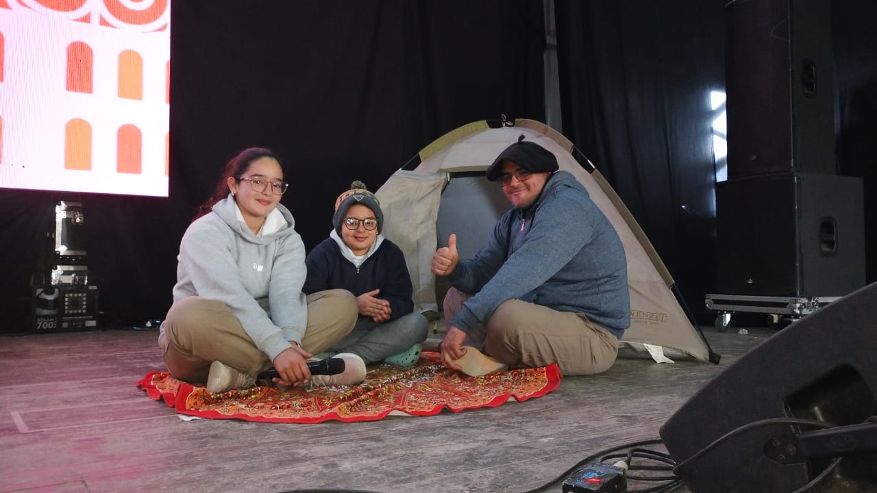 Feria del Libro: NIVEL SECUNDARIO DE LA ROTONDA PRESENTÓ SU PROYECTO “CAMPAMENTO EDUCATIVO”