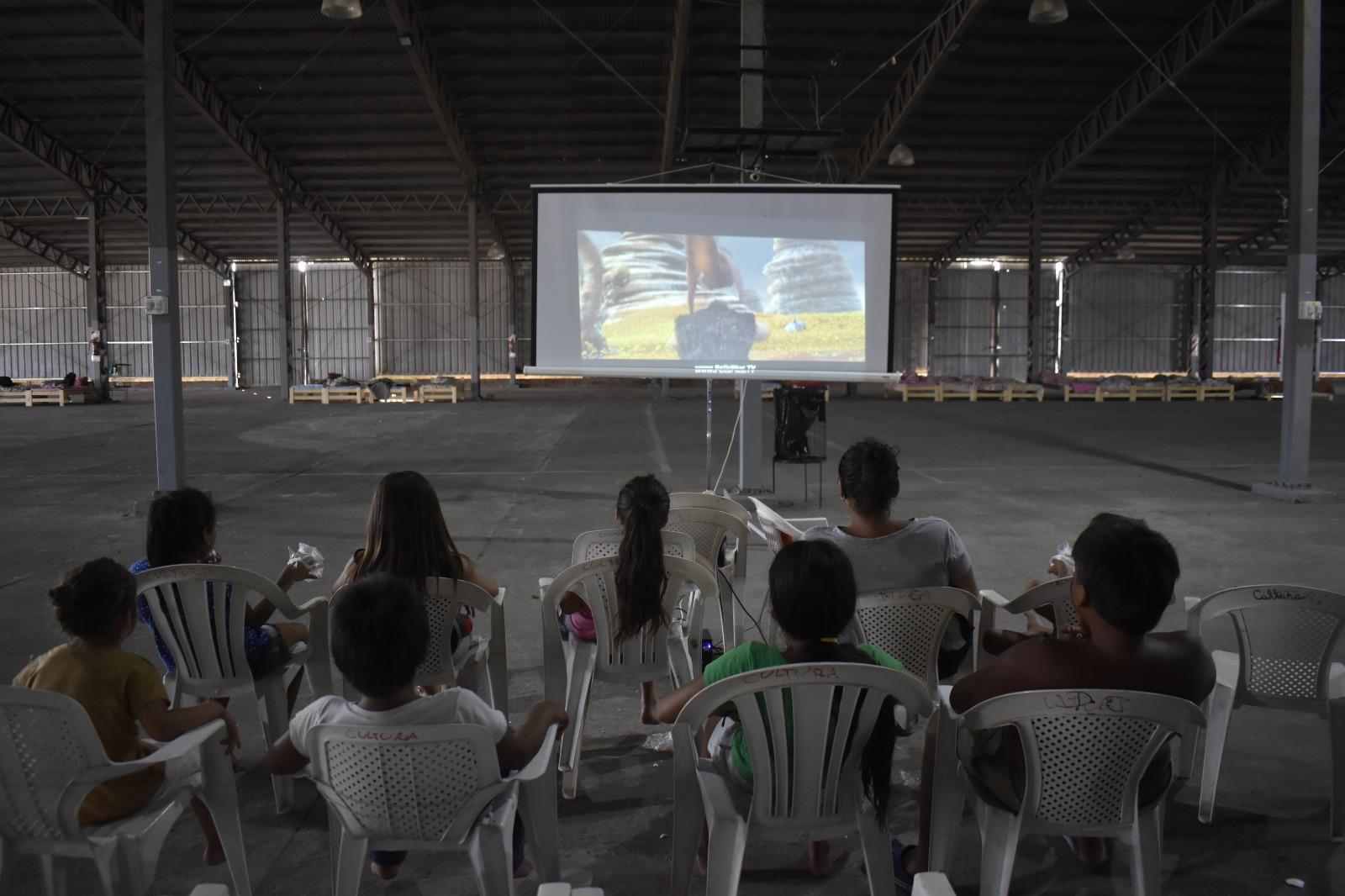 ACTIVIDADES RECREATIVAS EN LOS CENTROS DE EVACUADOS