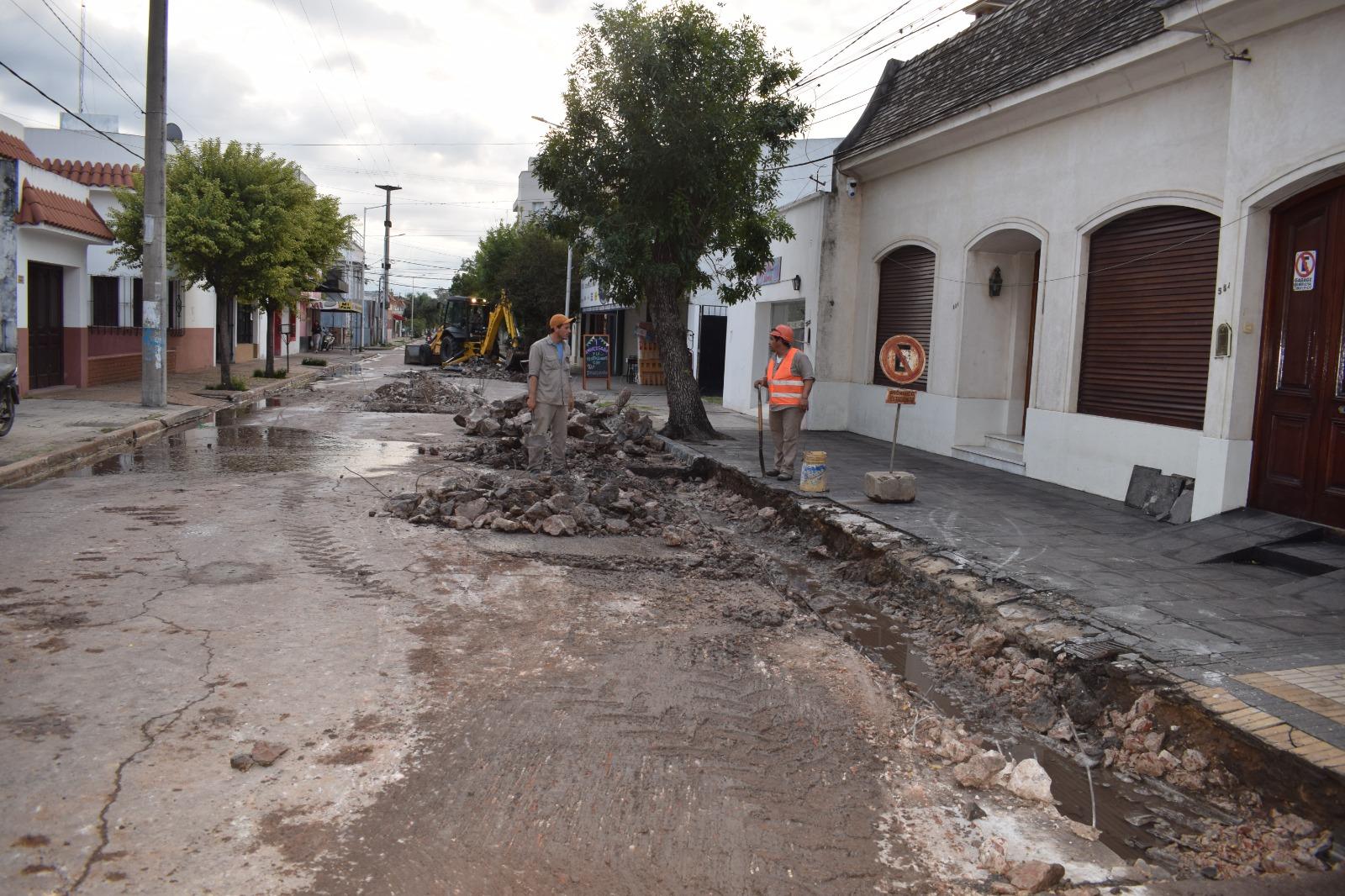 TRABAJOS DE REPARACIÓN EN VARIAS CALLES DE LA CIUDAD