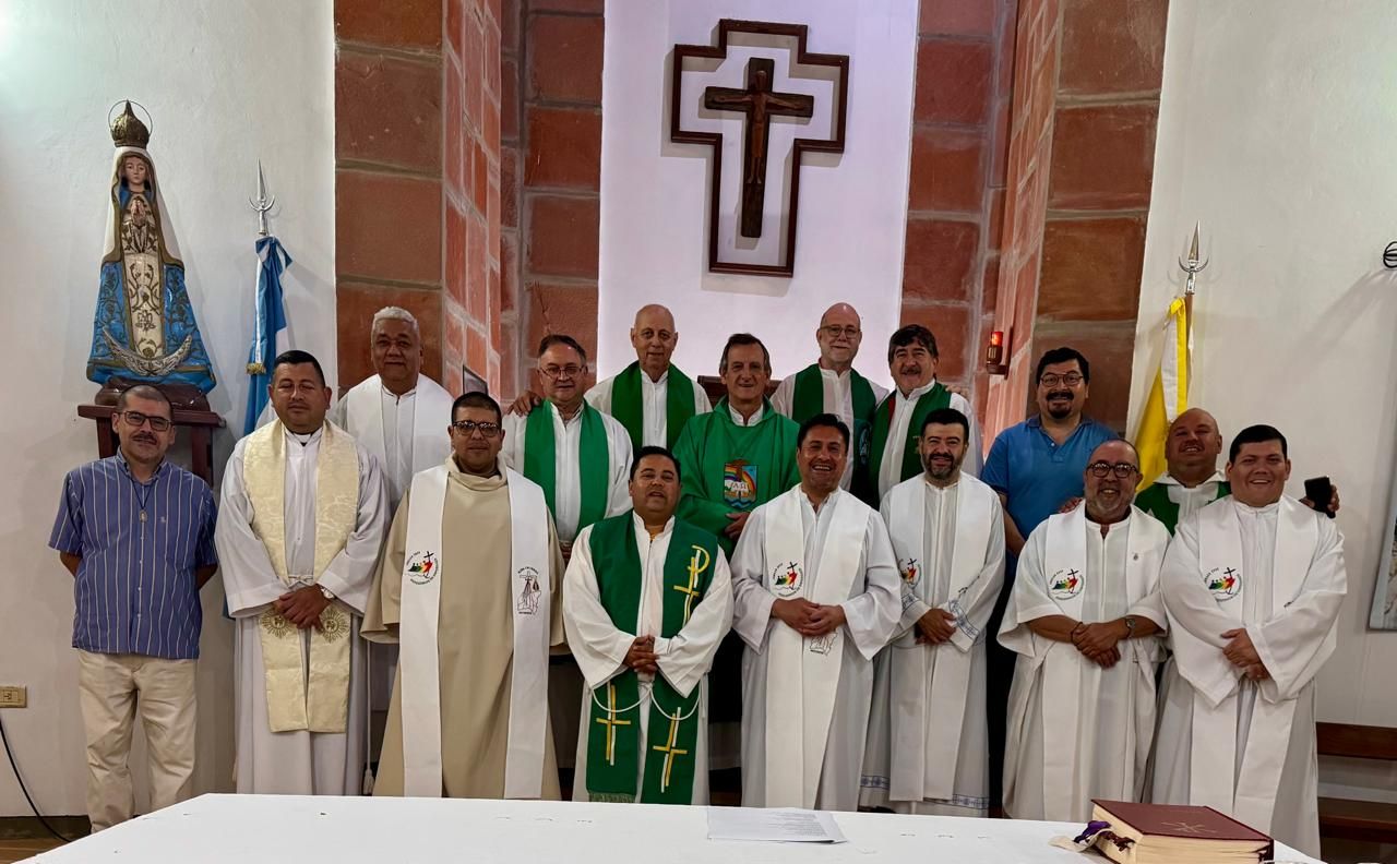 MONSEÑOR CANECIN COMUNICÓ LOS NUEVOS DESTINOS PASTORALES AL FINALIZAR LA ÚLTIMA REUNIÓN DEL CLERO