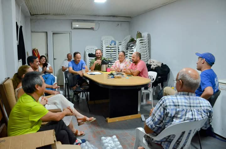 INTENDENTE HORMAECHEA JUNTO A LA COMISIÓN Y REPRESENTANTES DE LAS COMPARSAS, AFINAN DETALLES PARA LA SEGUNDA LUNA CARNAVALERA