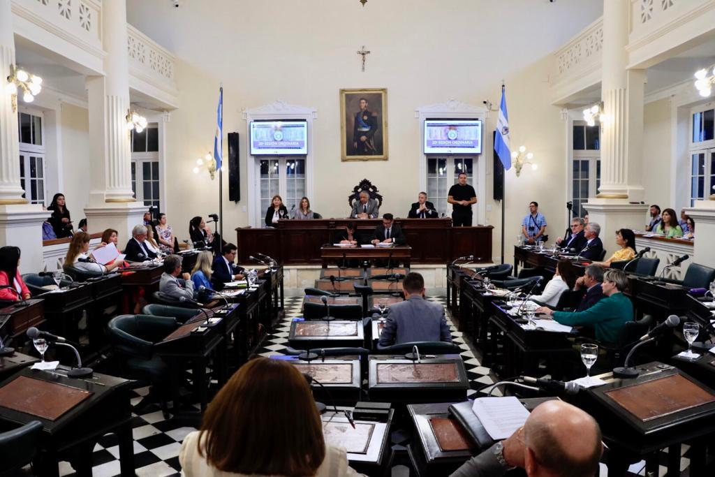 Diputados otorgó media sanción a la declaración de Ciudadano Ilustre para el Padre Adolfo Smiguel
