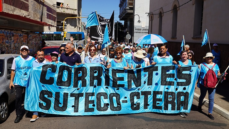 En la jornada #24E el SUTECO exigió suba al básico docente y fin del ajuste en Educación