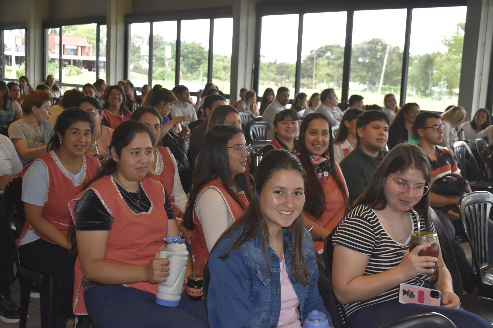 INICIO DE LAS JORNADAS INTERPROVINCIALES EN PRIMERA INFANCIA CON ORIENTACIÓN ESTÉTICA EN GOYA