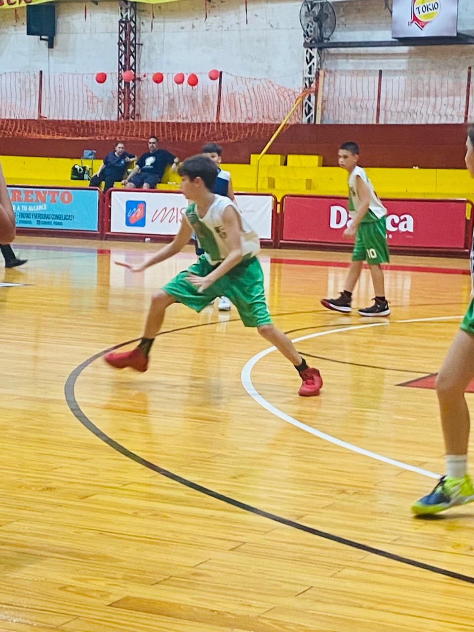 basquet u12