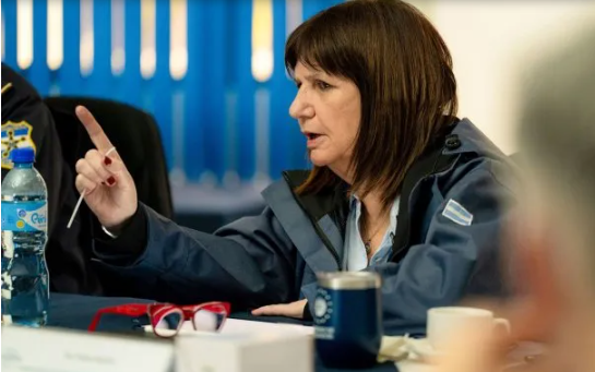 La justicia venezolana incorporará a Patricia Bullrich en la causa por el gendarme detenido