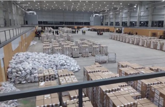 Elecciones 2023: continúa el megaoperativo para repartir 100.000 urnas en todo el país