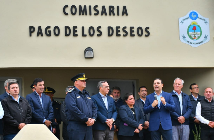 Valdés inauguró una nueva Comisaría y entregó una camioneta para mayor seguridad en Pago de los Deseos