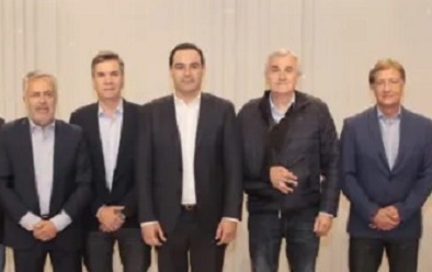 Comandados por Valdés, toma forma la embestida judicial de gobernadores contra la Nación