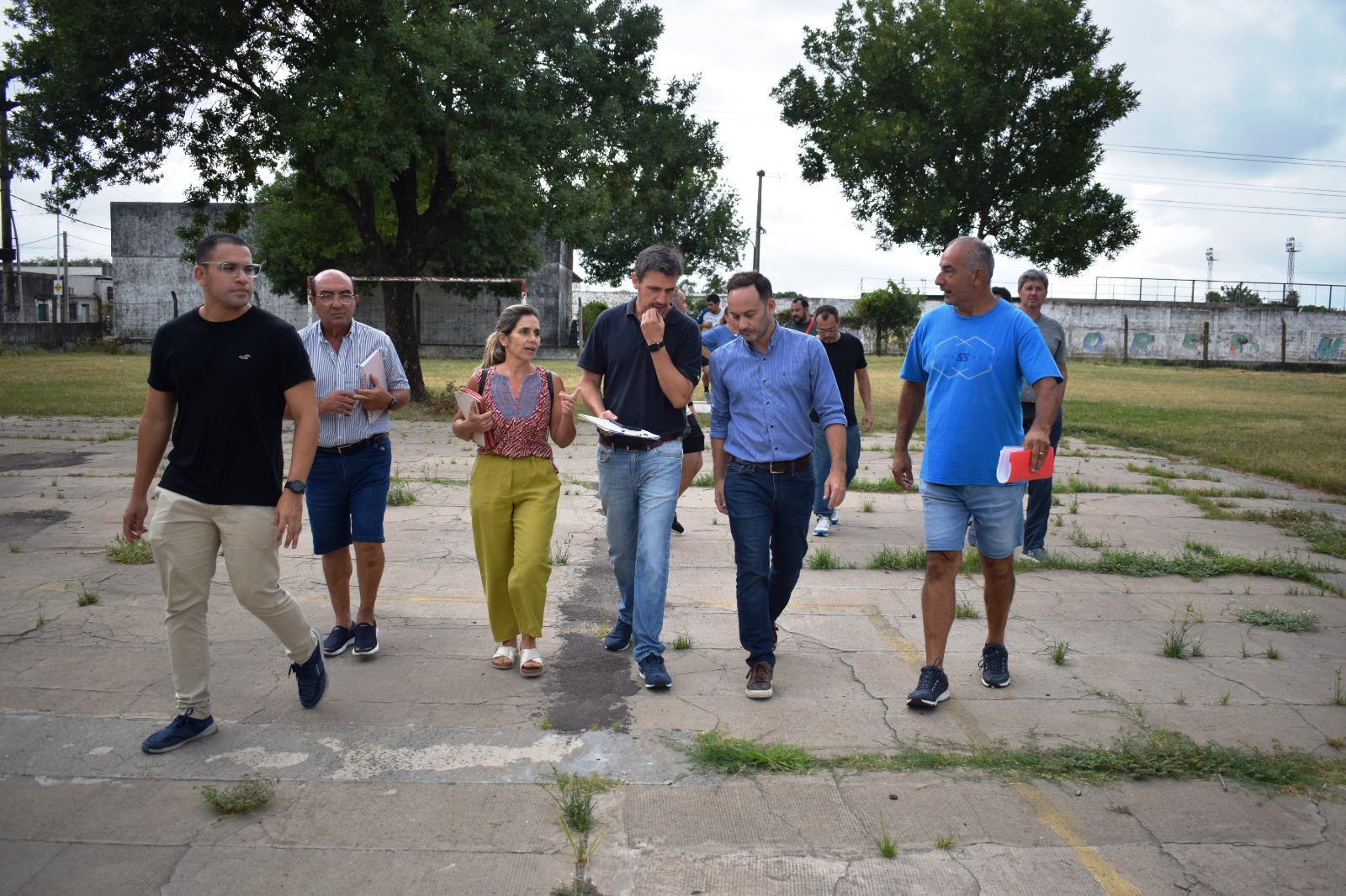 MARIANO HORAMECHEA VISITÓ EL GIMNASIO ESCOLAR