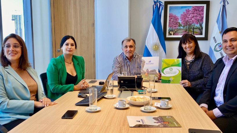 IPS da un paso más en su tarea de afianzar el trabajo con todos los Municipios