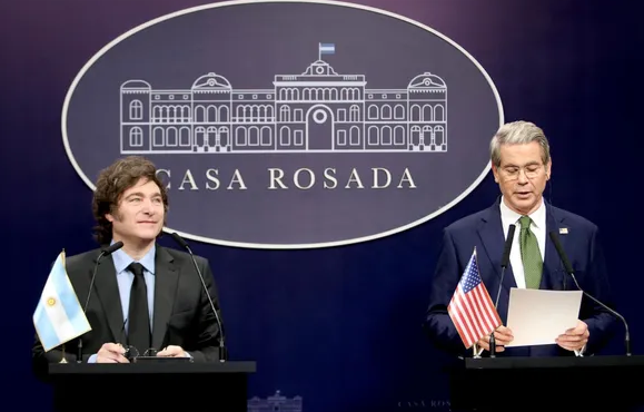 Declaración conjunta: el secretario del Tesoro de Estados Unidos respaldó "el liderazgo" de Javier Milei