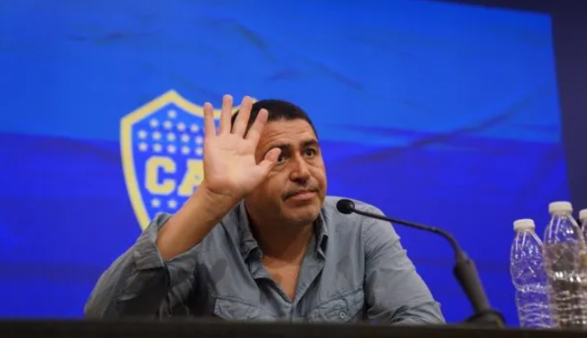 Crisis en Boca: quiénes son los dos futbolistas que no jugarán más en el equipo por decisión de Riquelme